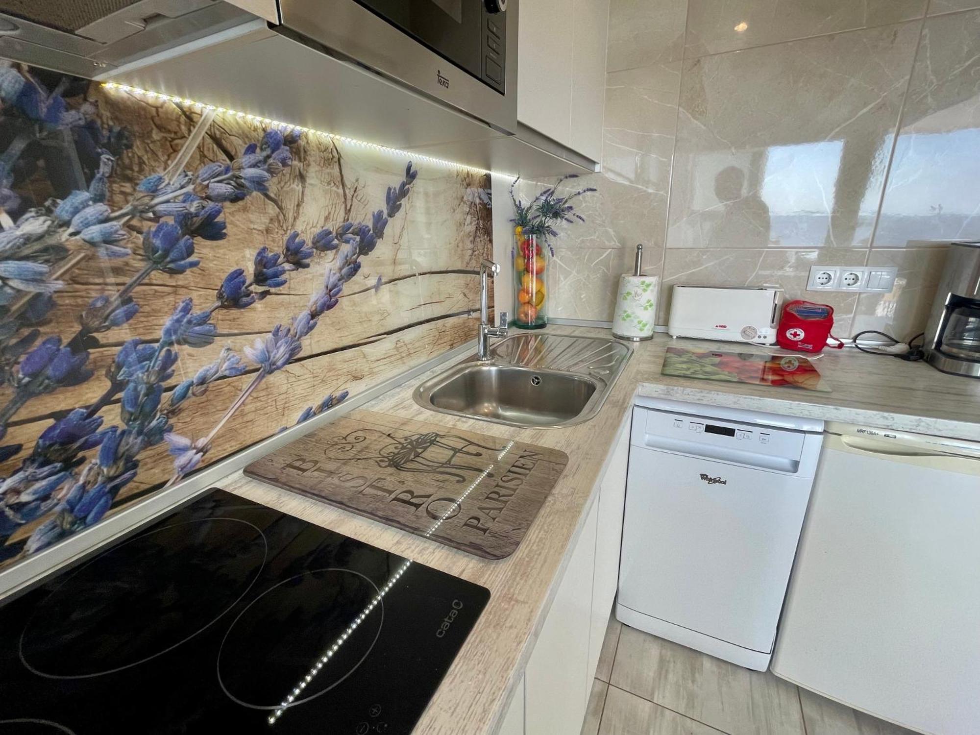 Magnifique Appartement En Front De Mer, Caneylles روساس المظهر الخارجي الصورة